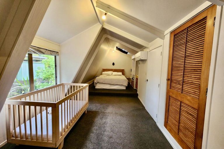 Photo of property in 32 Aeroview Drive, Beach Haven, Auckland, 0626