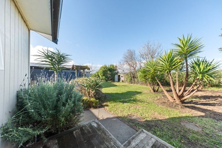 Photo of property in 7210 South Road, Warea, New Plymouth, 4381