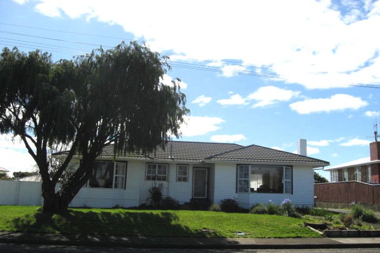 Photo of property in 5 Saint Annes Street, Levin, 5510