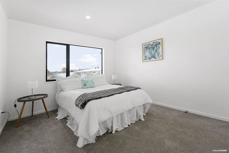 Photo of property in 4c Old Wairoa Road, Papakura, 2110