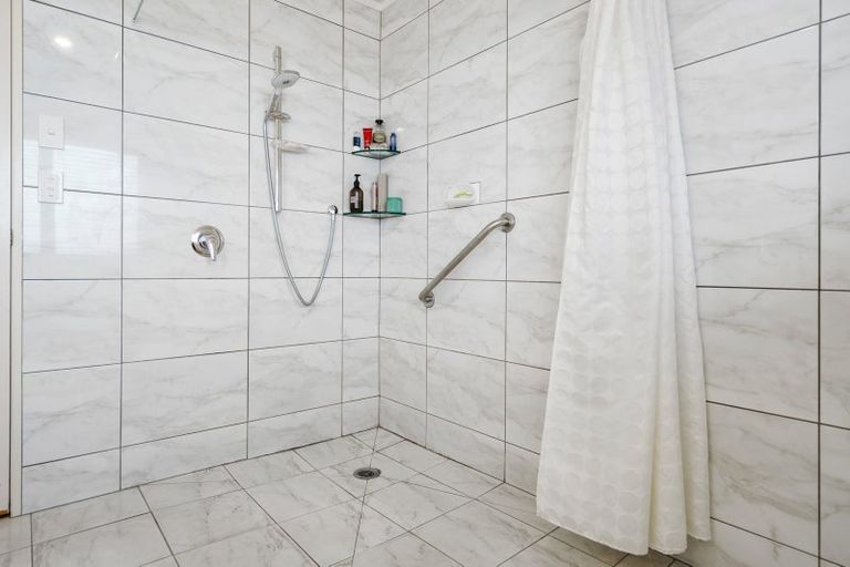 Photo of property in 2a Cook Street, Leamington, Cambridge, 3432