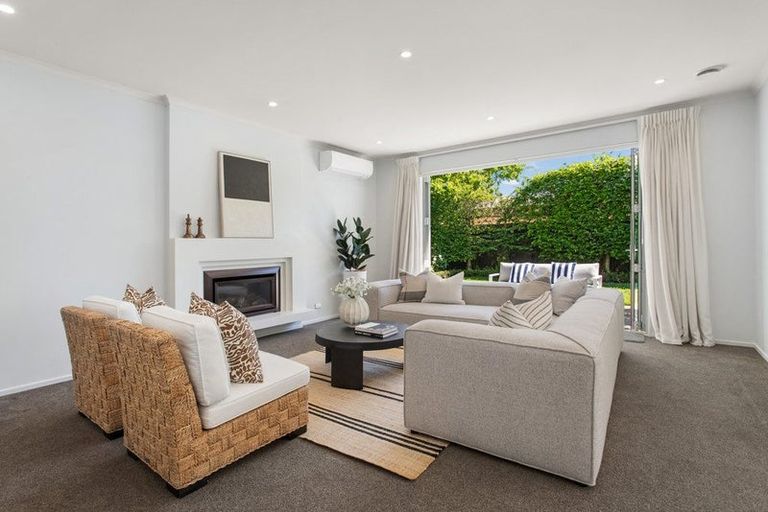 Photo of property in 57 Idris Road, Fendalton, Christchurch, 8052