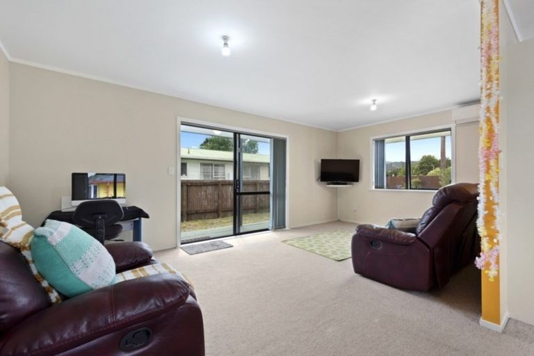 Photo of property in 36a Palmer Crescent, Silverstream, Upper Hutt, 5019