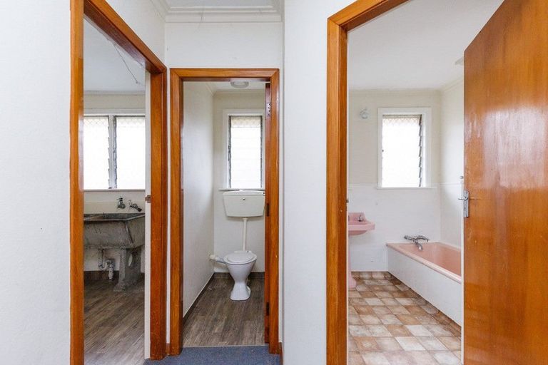 Photo of property in 18 Parata Street, Hokowhitu, Palmerston North, 4410