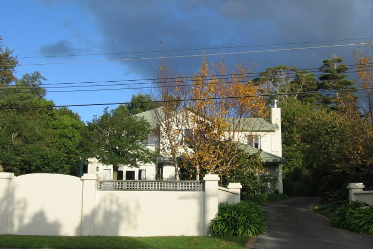 Photo of property in 12 Marlborough Street, Silverstream, Upper Hutt, 5019