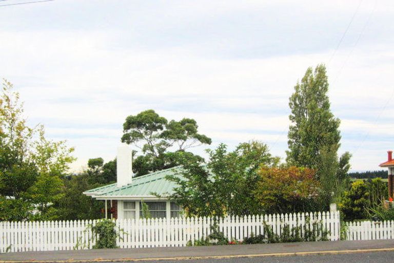 Photo of property in 135 Main Road, Fairfield, Dunedin, 9018