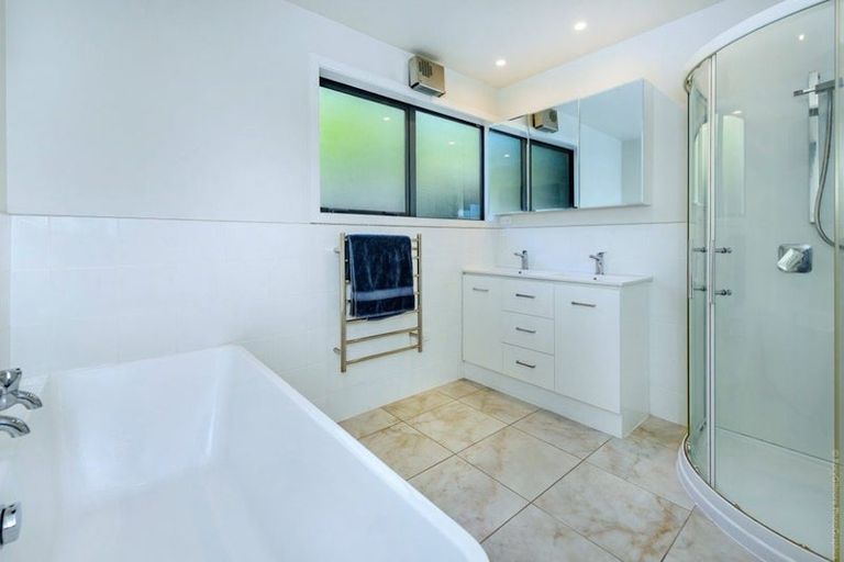 Photo of property in 11 Toledo Place, Mount Pleasant, Christchurch, 8081