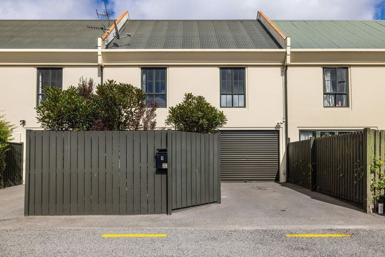 Photo of property in 7 Gracefield Avenue, Christchurch Central, Christchurch, 8013
