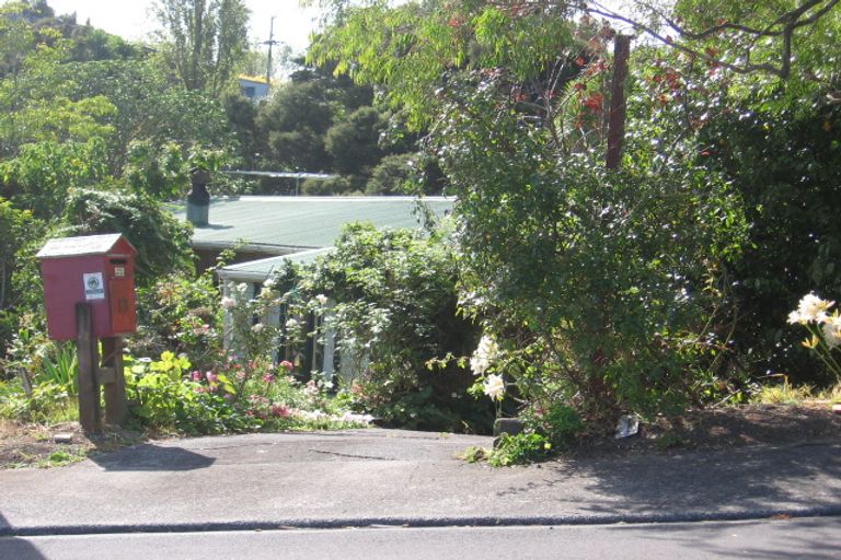 Photo of property in 13 Paris Place, Birkenhead, Auckland, 0626