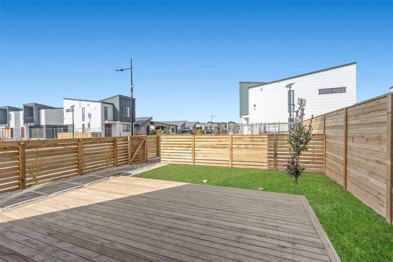Photo of property in 36 Corporal Street, Papakura, 2110