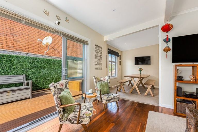 Photo of property in 13 Main Road, Titahi Bay, Porirua, 5022