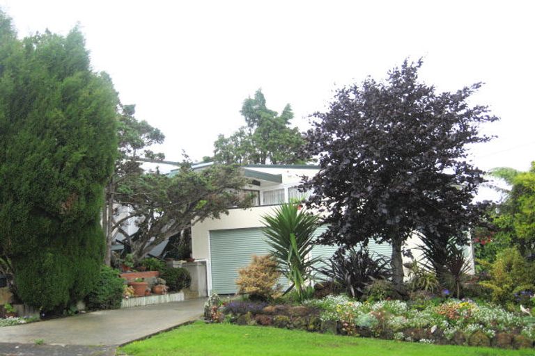 Photo of property in 6 Tahuna Place, Onerahi, Whangarei, 0110