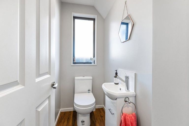 Photo of property in 1/422 Barbadoes Street, Edgeware, Christchurch, 8013