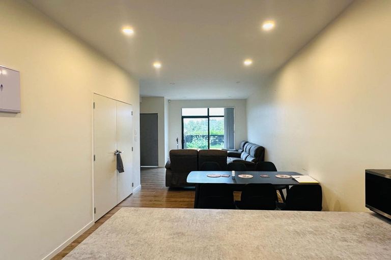 Photo of property in 103 Te Aparangi Road, Papakura, 2110