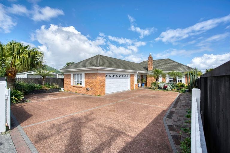 Photo of property in 31 Earlsworth Road, Mangere East, Auckland, 2024