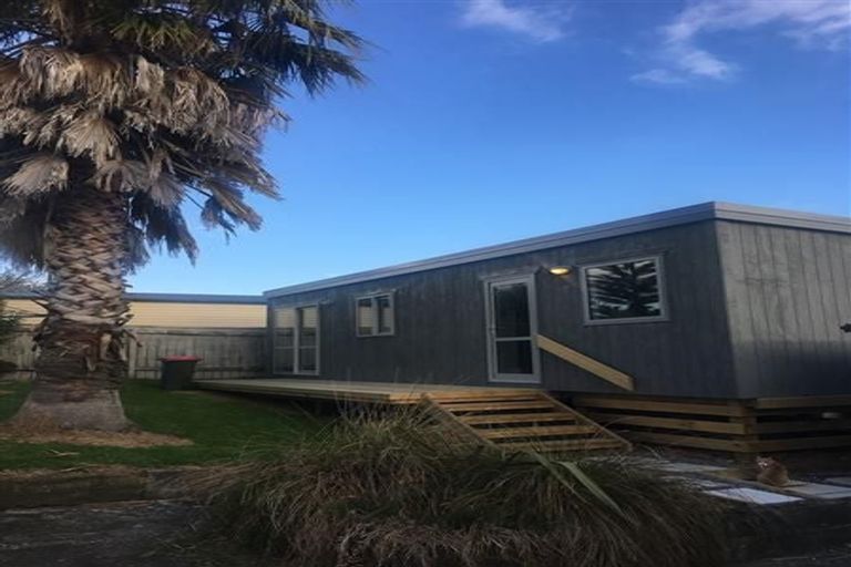 Photo of property in 14 Claymore Street, Manurewa, Auckland, 2102