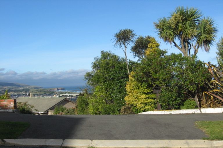 Photo of property in 5 Seaview Terrace, Kew, Dunedin, 9012