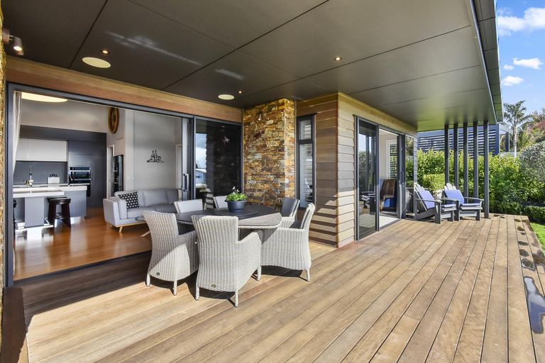 Photo of property in 3 Stonedale Drive, Pukekohe, 2120