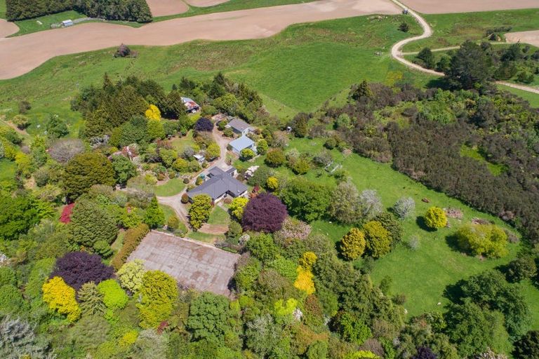 Photo of property in 933 Makomako Road, Pahiatua, 4983