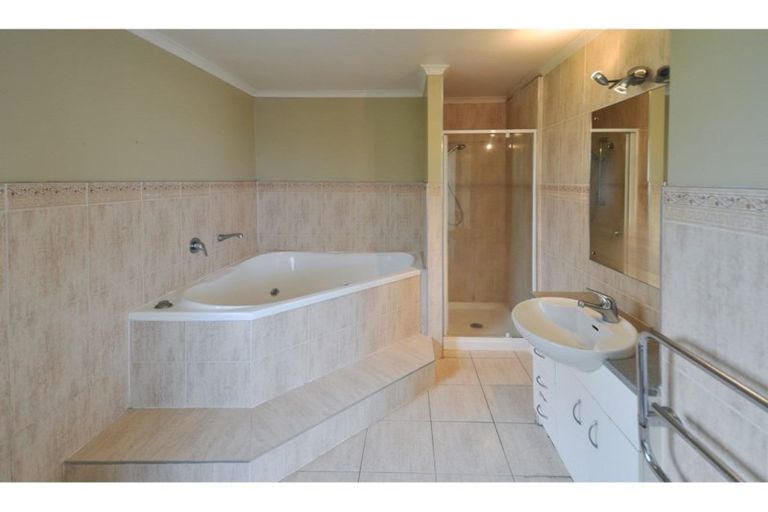 Photo of property in 36 Gold Street, Waitara, 4320