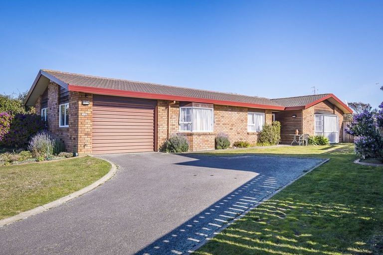 Photo of property in 270 Manly Street, Paraparaumu Beach, Paraparaumu, 5032