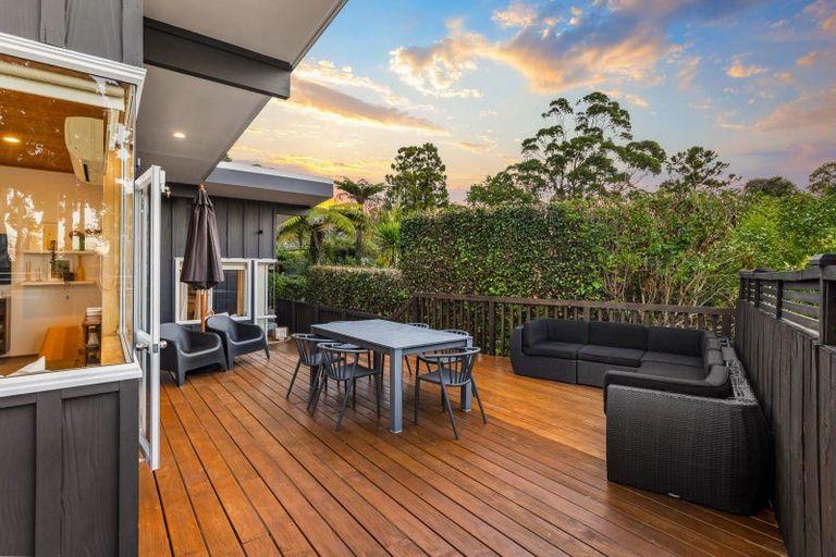 Photo of property in 190a Hutchinson Avenue, New Lynn, Auckland, 0600