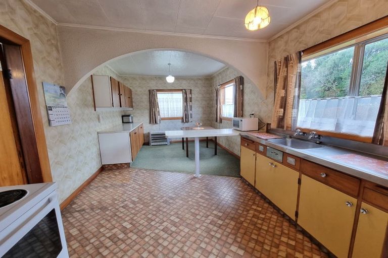 Photo of property in 85 Bright Street, Cobden, Greymouth, 7802