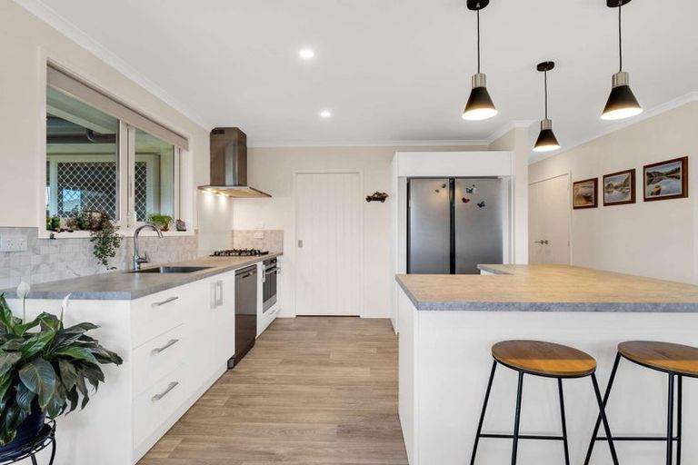 Photo of property in 17 Morrell Street, Tawhero, Whanganui, 4501