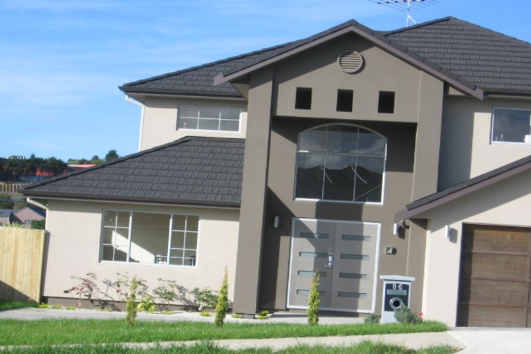 Photo of property in 86 Medallion Drive, Oteha, Auckland, 0632