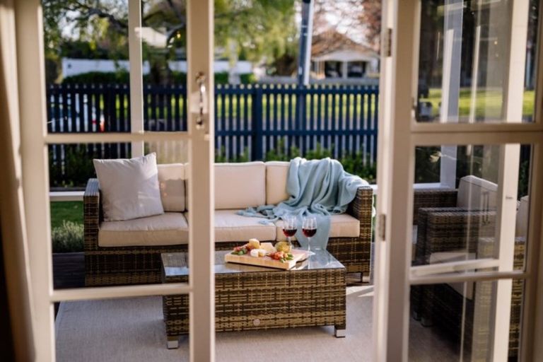 Photo of property in 122 Victoria Street, Cambridge, 3434