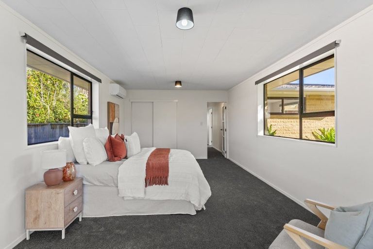 Photo of property in 3 Renata Road, Otaki, 5512