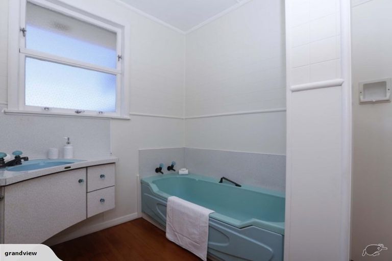 Photo of property in 45 Flynn Road, Hillcrest, Hamilton, 3216