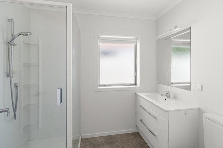 Photo of property in 30 Wrantage Street, Westown, New Plymouth, 4310