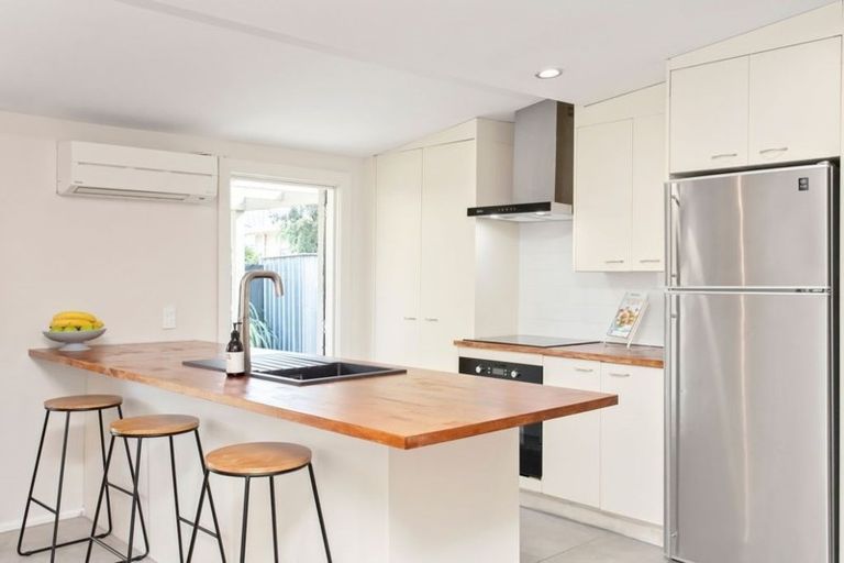 Photo of property in 14 Whittington Avenue, Woolston, Christchurch, 8023