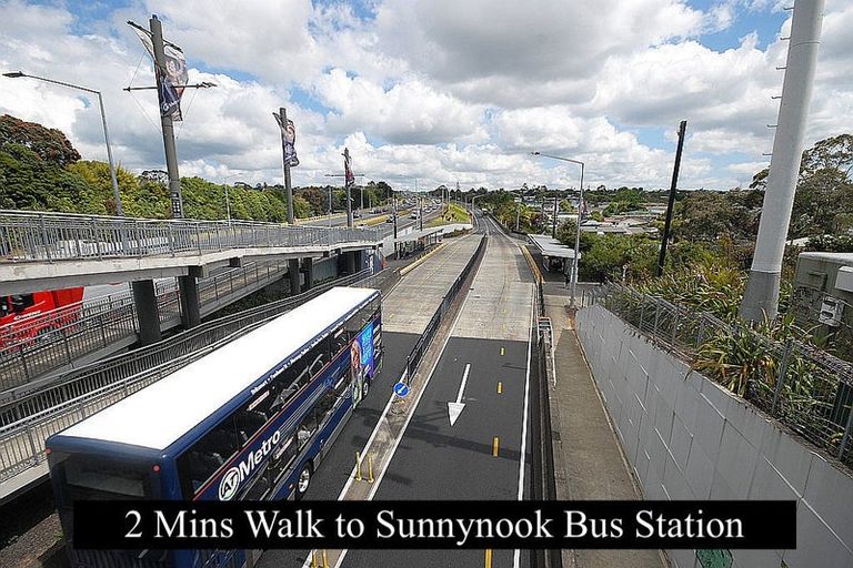 Photo of property in 123e Sunnynook Road, Forrest Hill, Auckland, 0620