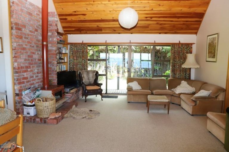 Photo of property in 27 Hauraki Terrace, Pukawa Bay, Turangi, 3381