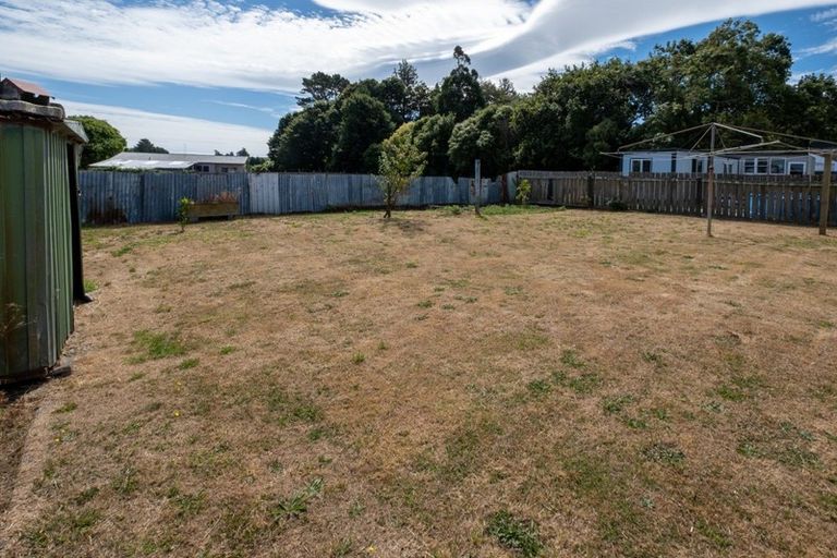 Photo of property in 9 Preston Street, Eltham, 4322