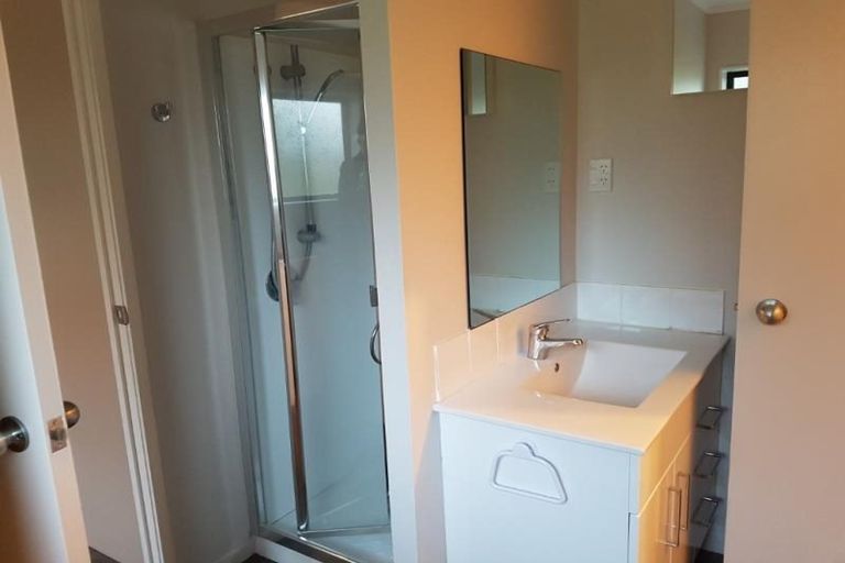 Photo of property in 31 Reynolds Road, Pukekohe, 2120