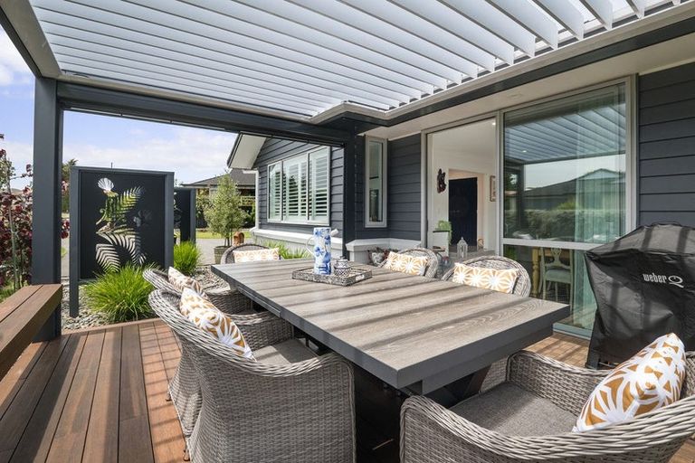 Photo of property in 7 Riverside Place, Katikati, 3129