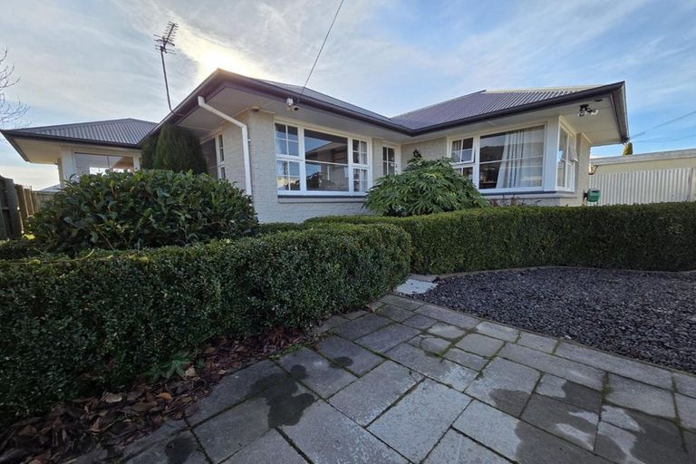 Photo of property in 1/8 Coniston Avenue, Ilam, Christchurch, 8041
