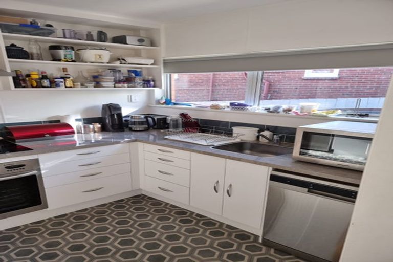 Photo of property in 16 Elliot Street, Andersons Bay, Dunedin, 9013