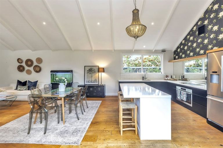 Photo of property in 17a Halton Street, Strowan, Christchurch, 8052