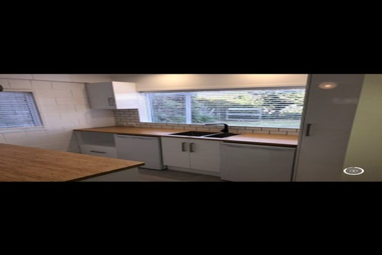 Photo of property in 24d Kenmore Street, Westown, New Plymouth, 4310