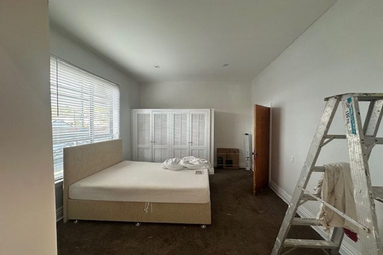 Photo of property in 432 Adelaide Road, Berhampore, Wellington, 6023