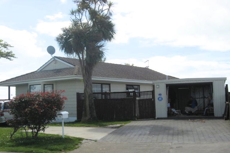 Photo of property in 73 Burundi Avenue, Clendon Park, Auckland, 2103