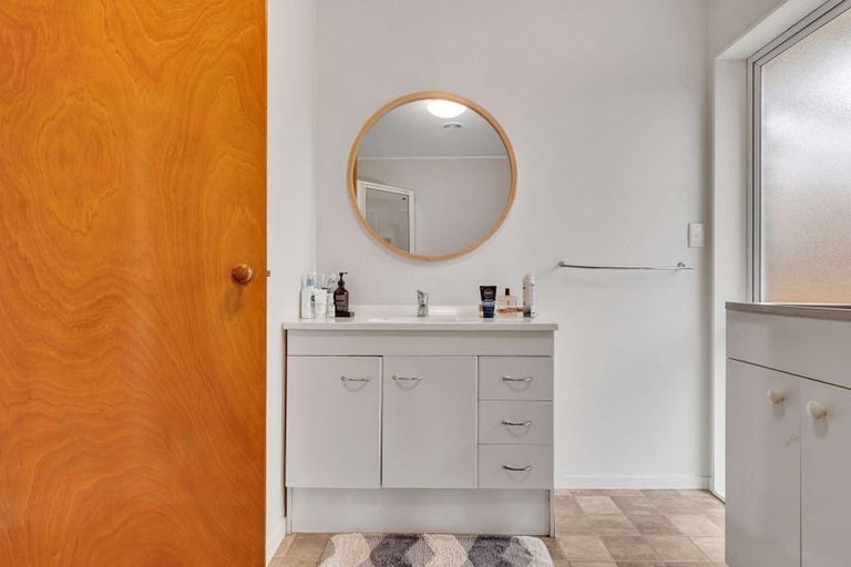 Photo of property in 5/11 Hilda Street, Fenton Park, Rotorua, 3010