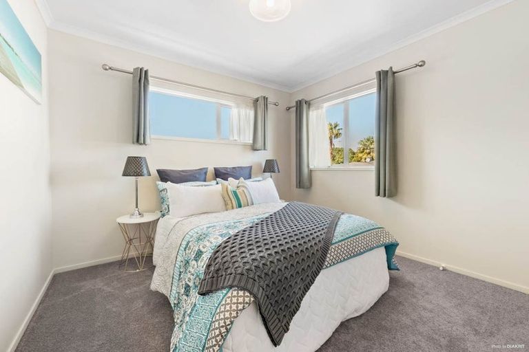 Photo of property in 63a Godley Road, Green Bay, Auckland, 0604