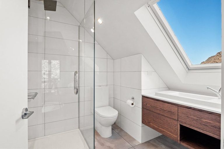 Photo of property in 12 Crows Nest Road, Arthurs Point, Queenstown, 9371