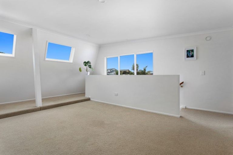 Photo of property in 4 Marlin Drive, Coastlands, Whakatane, 3120