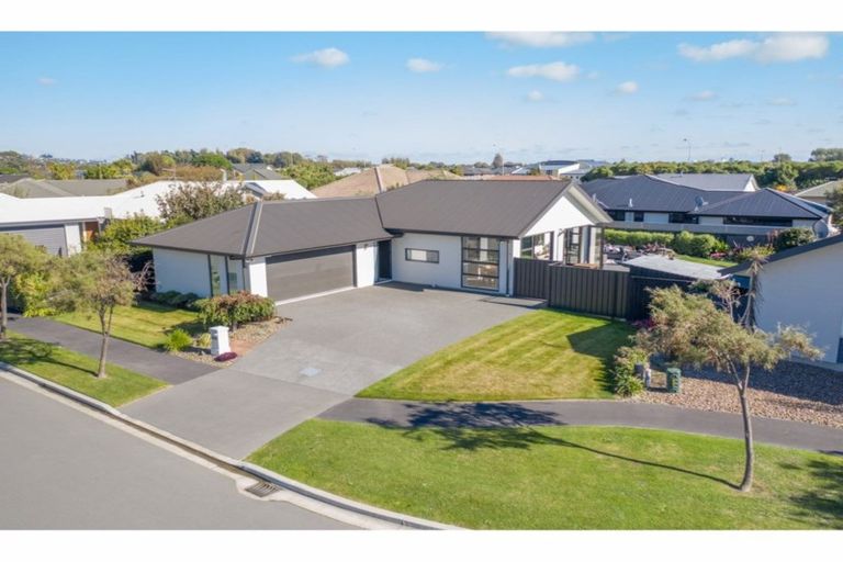 Photo of property in 5 Kestrel Place, Woolston, Christchurch, 8023